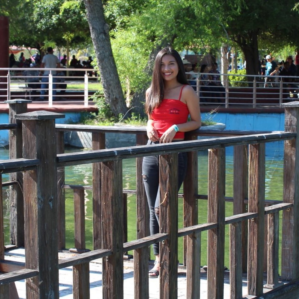 Meet your Posher, Kelsie